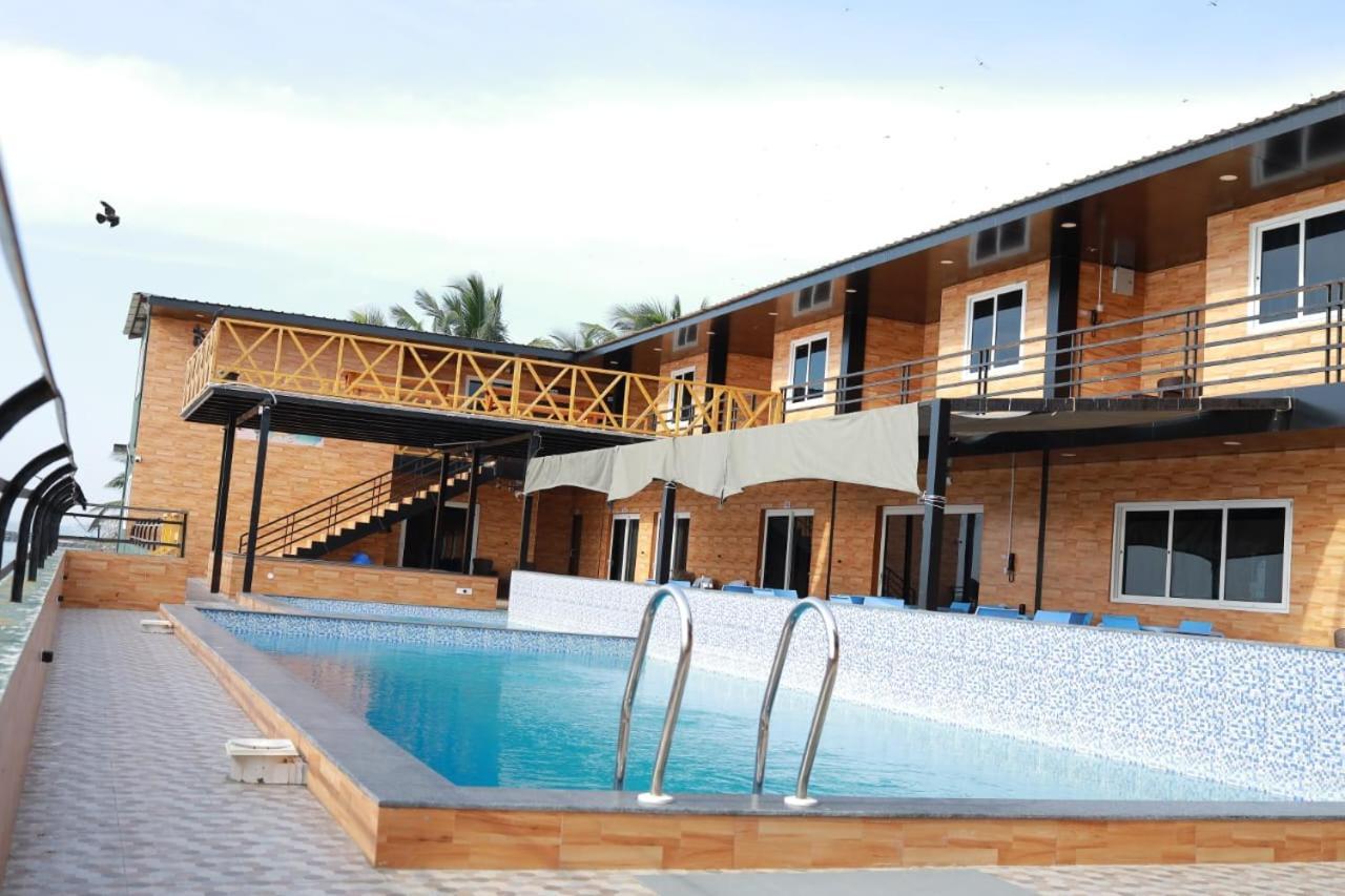 Hashtag Hive Hotel ปอนดิเชอรี ภายนอก รูปภาพ